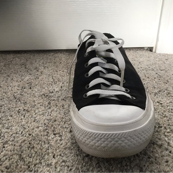 Converse Chuck Taylor II LunarionBlack and White Sneakers. Mens 8 - Picture 8 of 16